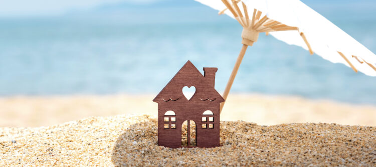 Summer Real Estate Marketing Campaigns